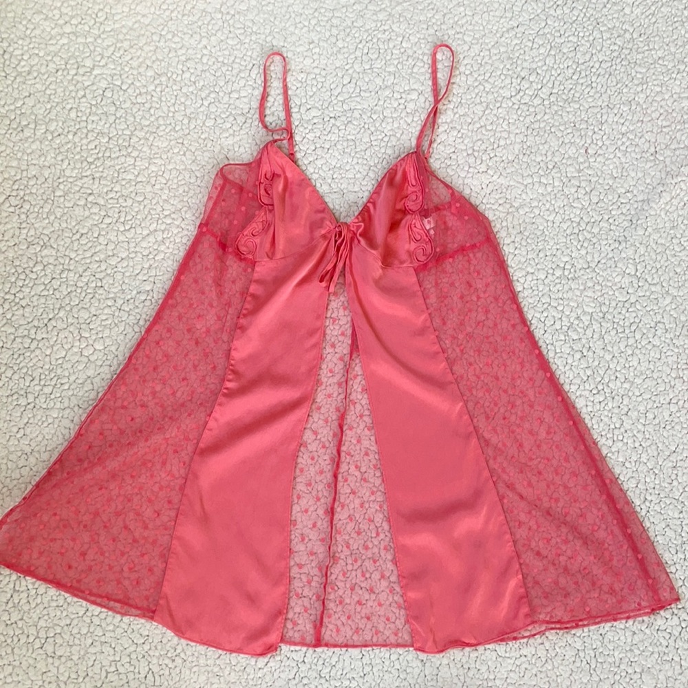 ❤️ 💜 Victoria’s Secret long camisole